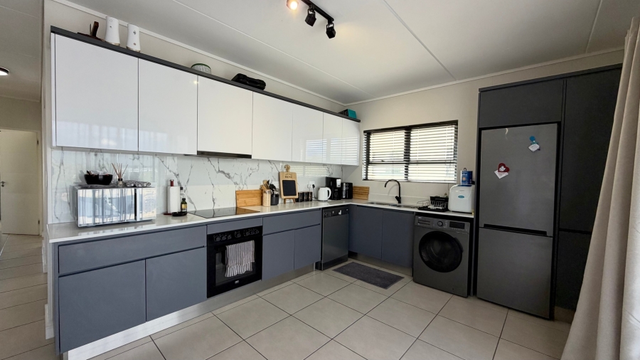 To Let 3 Bedroom Property for Rent in The Huntsman Western Cape